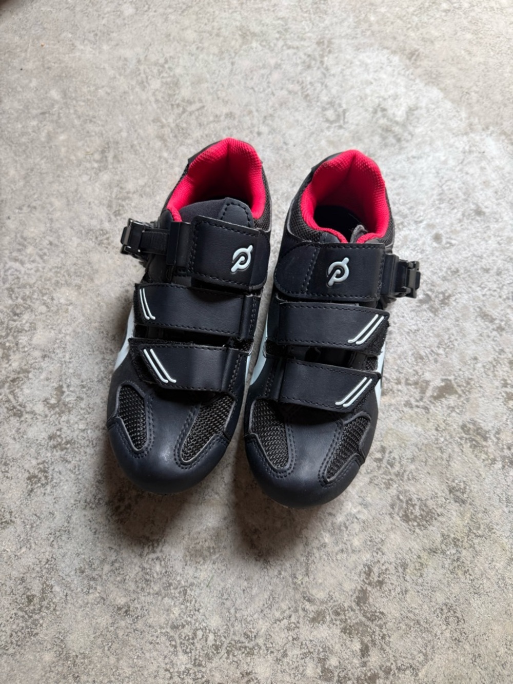 Peloton riding shoes sz 36